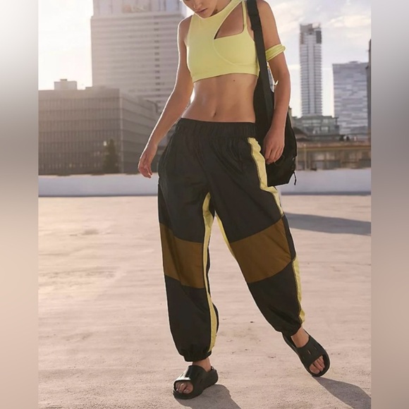 FP Movement In The Stars Colorblock Pants, Size M - Picture 9 of 16